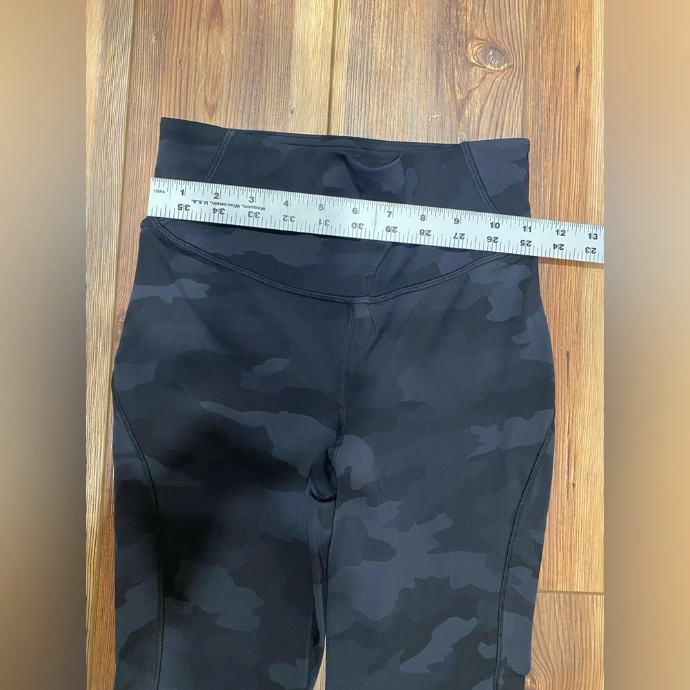 Lululemon leggings - Picture 3 of 5